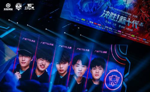 完美的模范 完美的模范