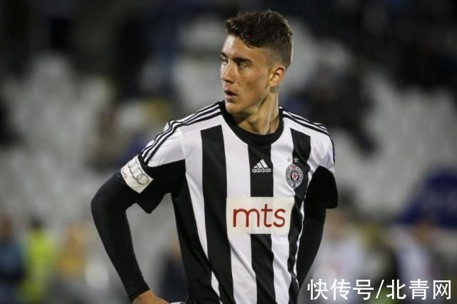 围绕他的移 围绕他的移